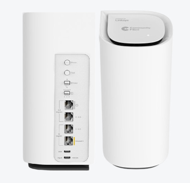 Linksys SPNM62CF front and back view